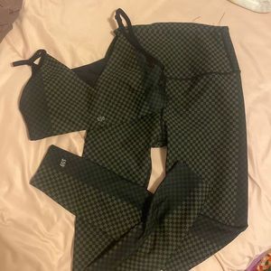 SPLITS59 Black Checkerboard Sports Bra and Leggings Set SIZE S